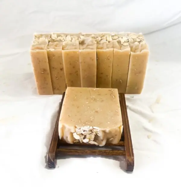 Oatmeal, Honey, & Sea Moss Soap - Image 2